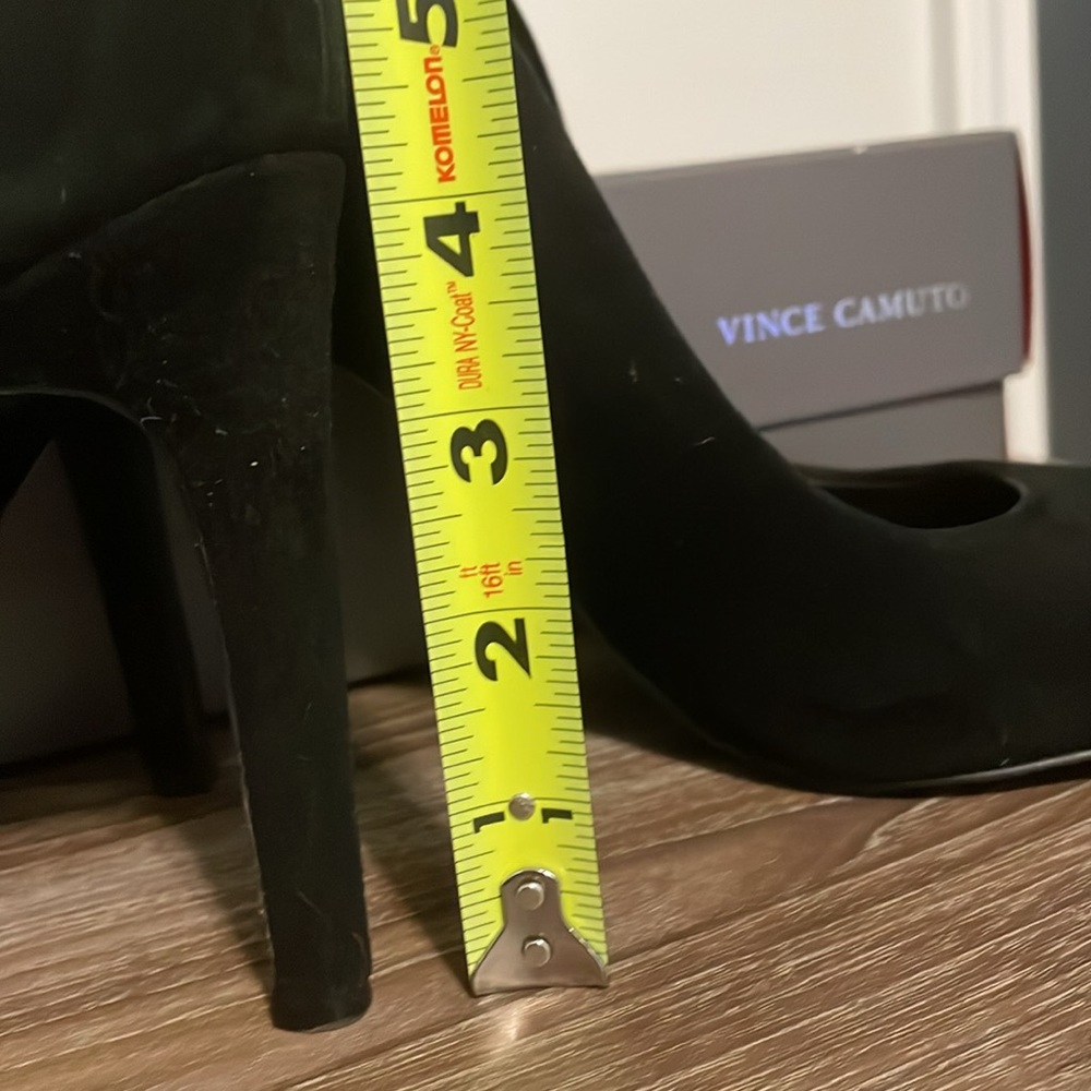 Vince Camuto Karolynn Heels Size 10M Black Suede Open Toe Tall Back - Picture 9 of 13